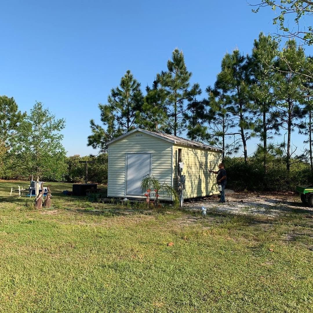 Shed before painting - original condition